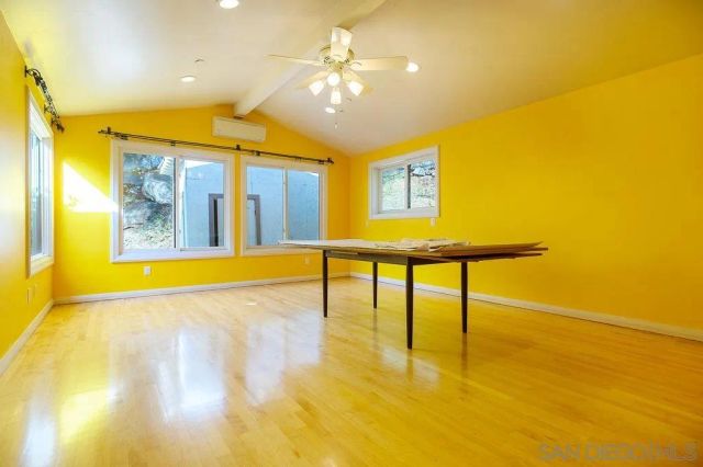 9707 Shadow Rd, La Mesa, CA 91941