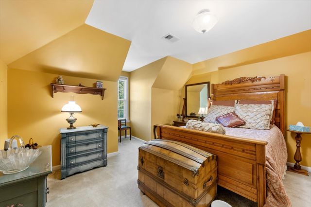 5729 Chadwick Ln, Brentwood, TN 37027