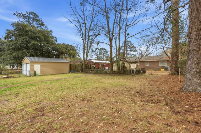 427 Dawson St., Georgetown, SC 29440