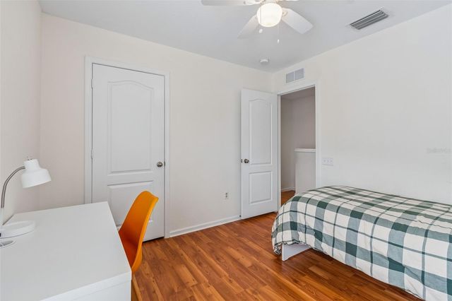 26527 CASTLEVIEW WAY, Wesley Chapel, FL 33544