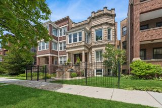 1428 W Olive Avenue 2, Chicago, IL 60660