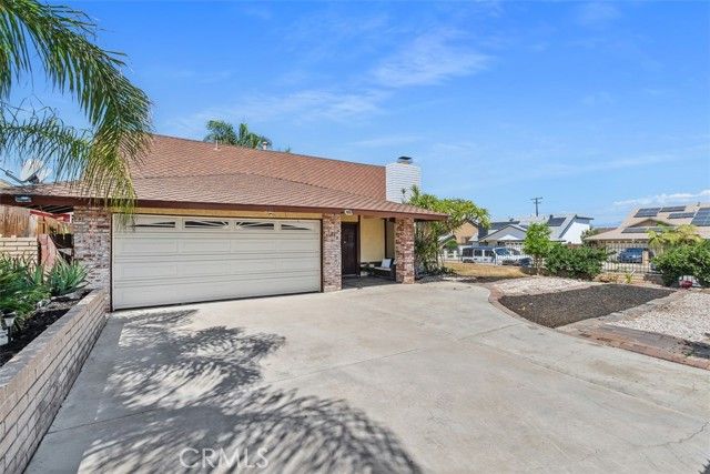 1650 S Belle Ave, Corona, CA 92882