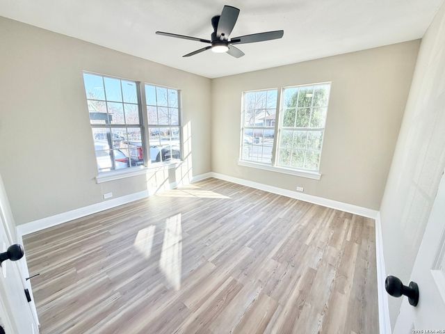 1535 Edison, San Antonio, TX 78201