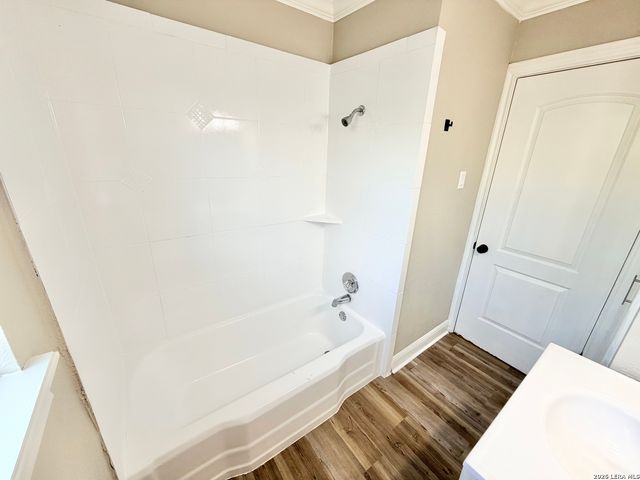 1535 Edison, San Antonio, TX 78201