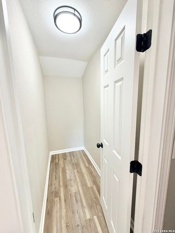 1535 Edison, San Antonio, TX 78201