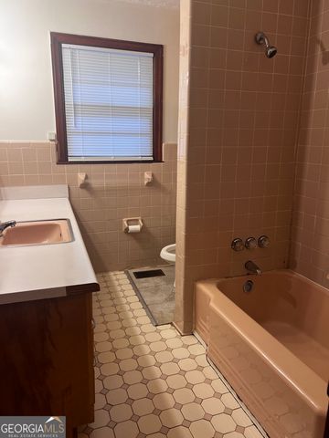 5261 NE Adams Street NE, Covington, GA 30014