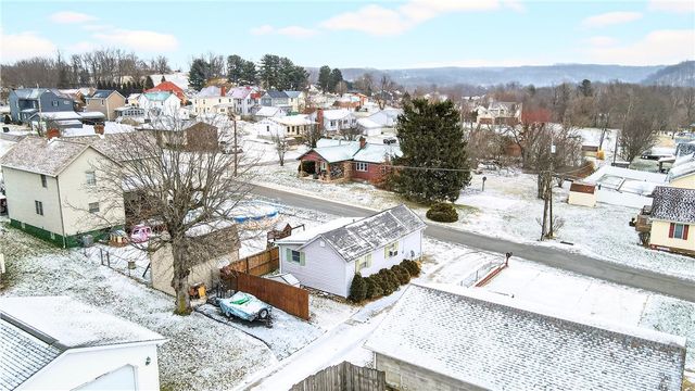 203 Navy Street, Perryopolis, PA 15473