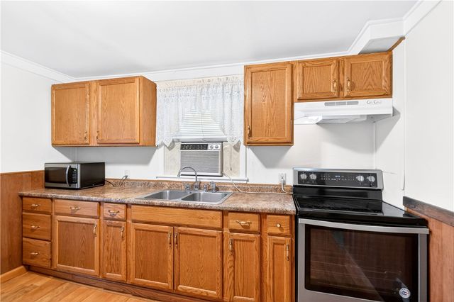 203 Navy Street, Perryopolis, PA 15473