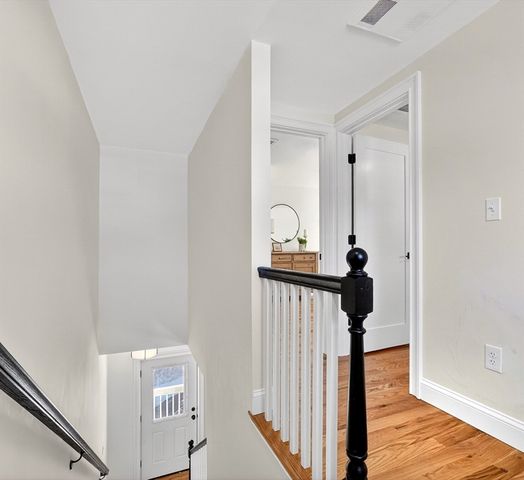 60 Frankin Street 60, Melrose, MA 02176