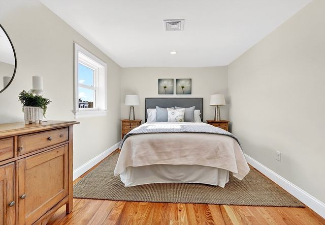 60 Frankin Street 60, Melrose, MA 02176