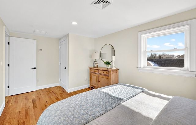 60 Frankin Street 60, Melrose, MA 02176