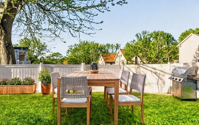 60 Frankin Street 60, Melrose, MA 02176