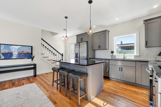 60 Frankin Street 60, Melrose, MA 02176