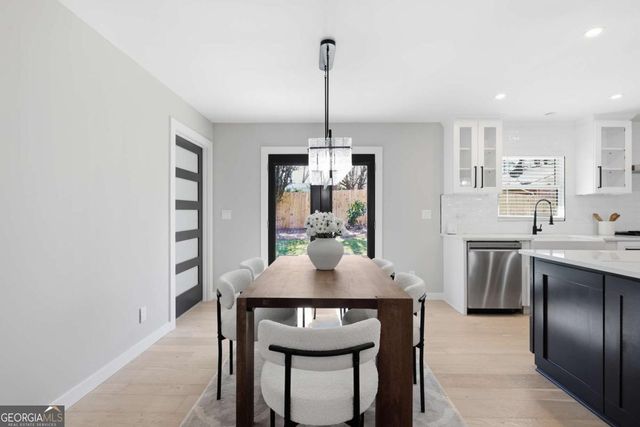 6856 Womack Court, Atlanta, GA 30360