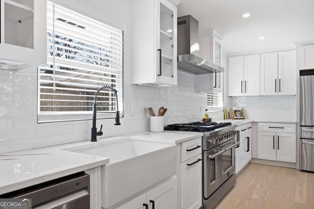 6856 Womack Court, Atlanta, GA 30360