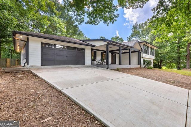 6856 Womack Court, Atlanta, GA 30360