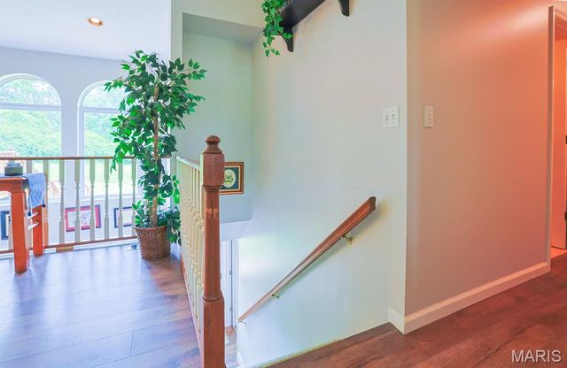936 Lands End Circle, St Charles, MO 63304