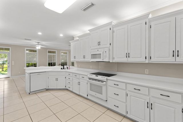 302 Stonegate, Dothan, AL 36305