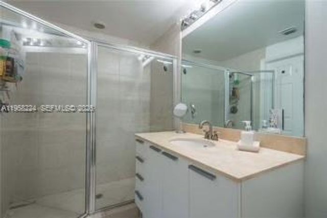 140 S Dixie Hwy 703 703, Hollywood, FL 33020