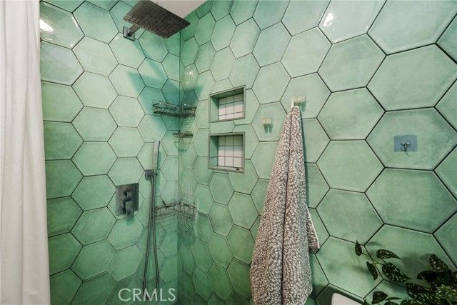 2320 Locust, Long Beach, CA 90806