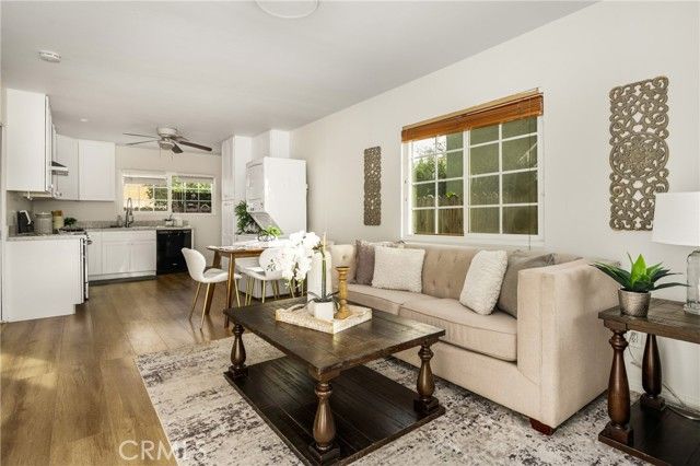 2320 Locust, Long Beach, CA 90806