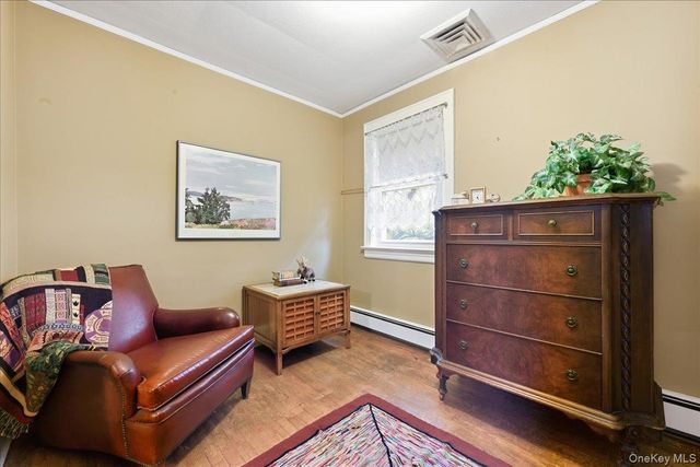 47 Broadfield Road, Hempstead, NY 11550