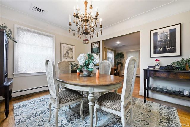 47 Broadfield Road, Hempstead, NY 11550