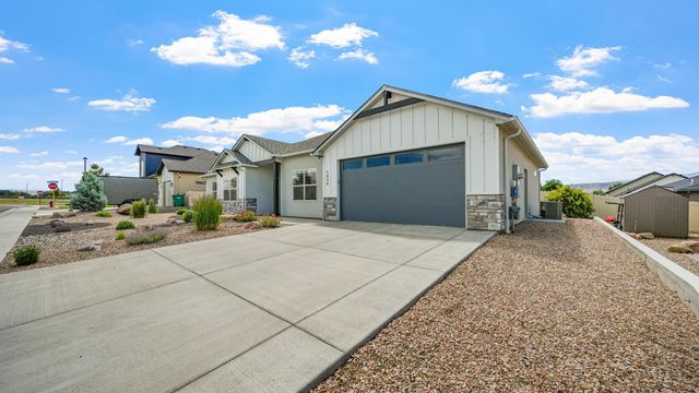 1454 Oak Creek Avenue, Fruita, CO 81521