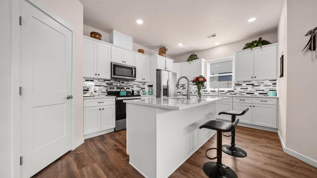 1454 Oak Creek Avenue, Fruita, CO 81521