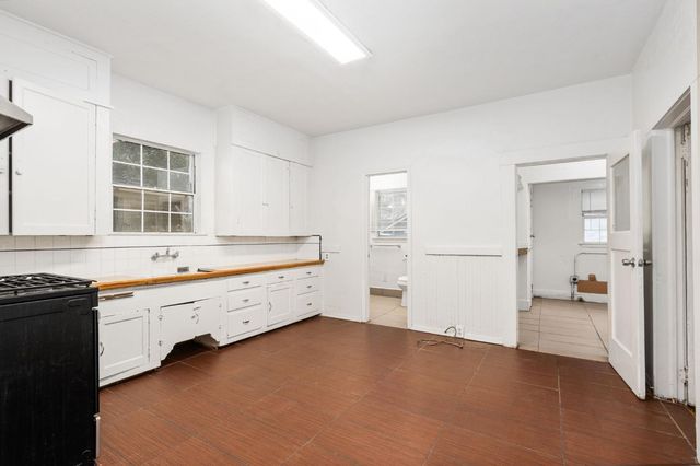 530 E Oleander Avenue, Fresno, CA 93706