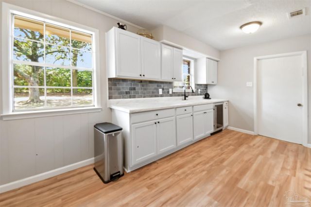 8213 Squire Rd, Pensacola, FL 32514