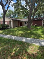 6816 CIRCLECREEK DRIVE, Pinellas Park, FL 33781