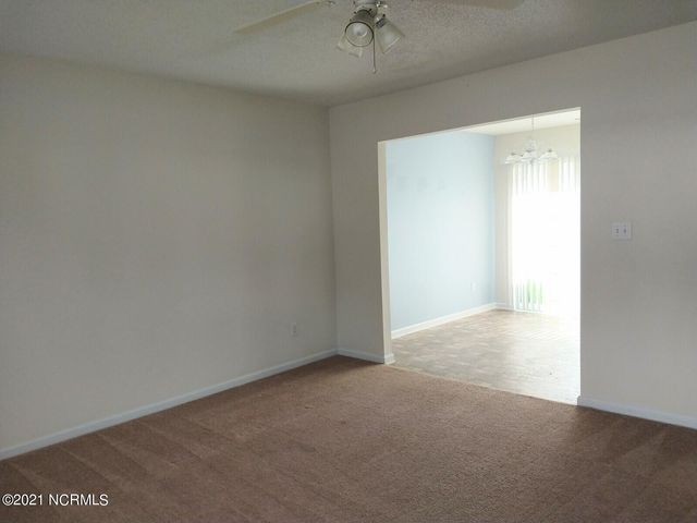 63 Pirates Cove Drive, Swansboro, NC 28584