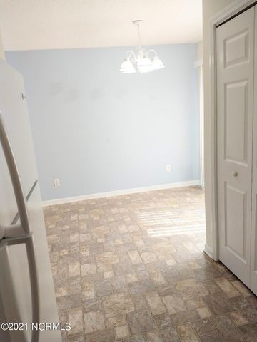 63 Pirates Cove Drive, Swansboro, NC 28584