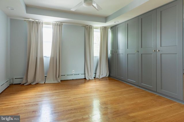 1702 S 11TH ST, Philadelphia, PA 19148