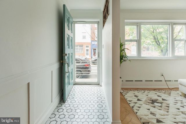 1702 S 11TH ST, Philadelphia, PA 19148