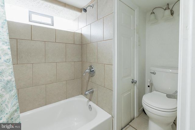 1702 S 11TH ST, Philadelphia, PA 19148