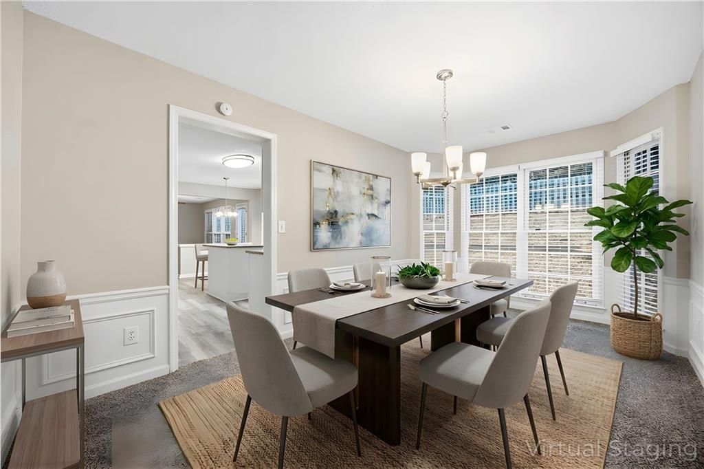 Image 5 of property listing at 510 Weatherend Court, Alpharetta, GA 30022