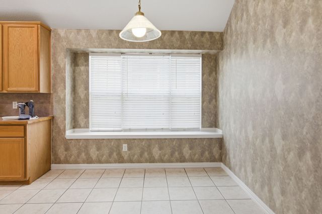 9125 Chardin Park Drive, Fort Worth, TX 76244