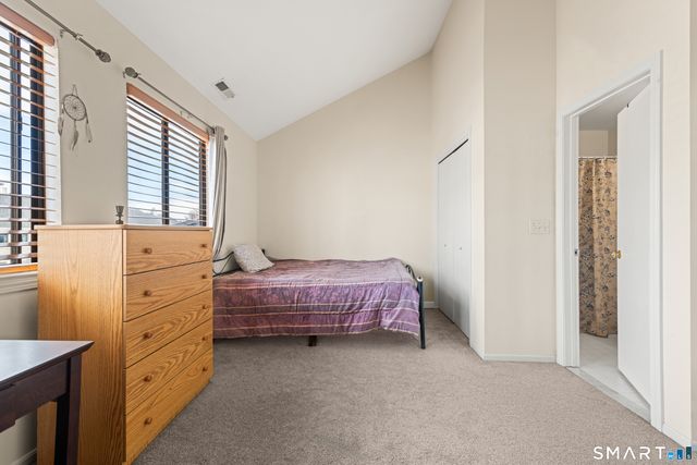 28 Eagle Rock Hill 28, Bethel, CT 06801