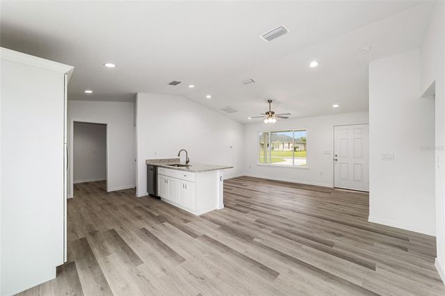 23827 SW BEAVER DRIVE, Dunnellon, FL 34431