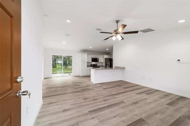 23827 SW BEAVER DRIVE, Dunnellon, FL 34431