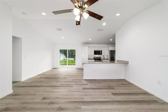 23827 SW BEAVER DRIVE, Dunnellon, FL 34431