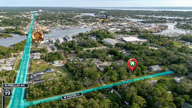 HIGHLAND AVENUE, Tarpon Springs, FL 34689