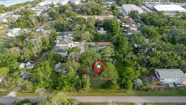 HIGHLAND AVENUE, Tarpon Springs, FL 34689