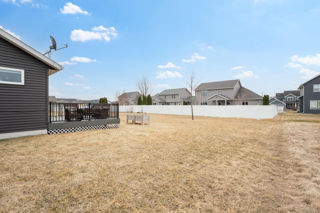 3038 Lake Meadow Drive NW, Rochester, MN 55901