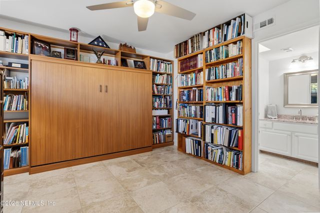 1701 1ST Street N B-10, Jacksonville Beach, FL 32250