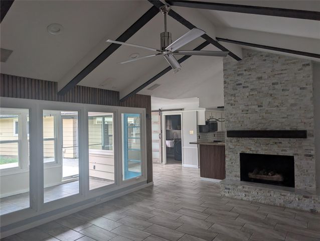 4034 Shady Springs, Seabrook, TX 77586