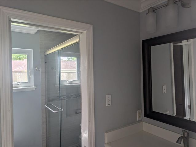 4034 Shady Springs, Seabrook, TX 77586