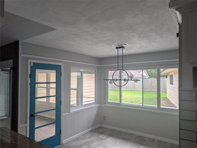 4034 Shady Springs, Seabrook, TX 77586